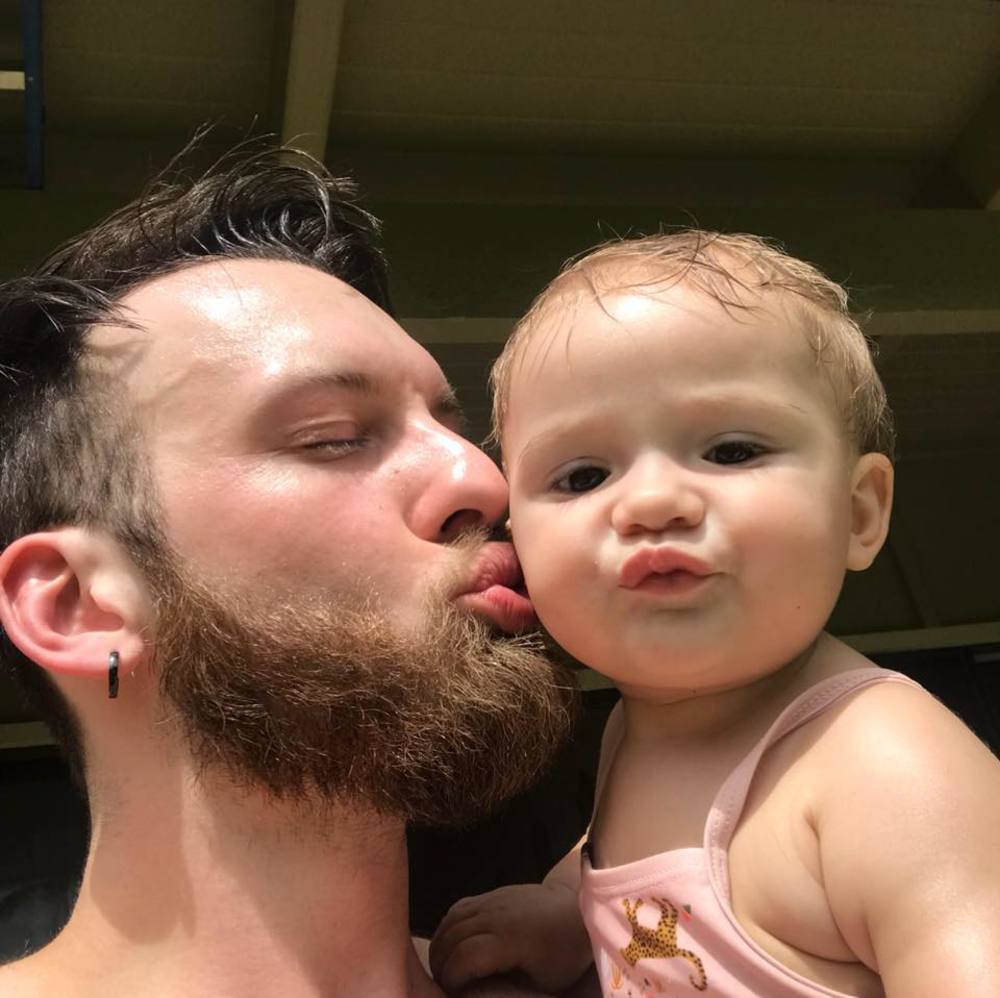 Meet your Posher, Max